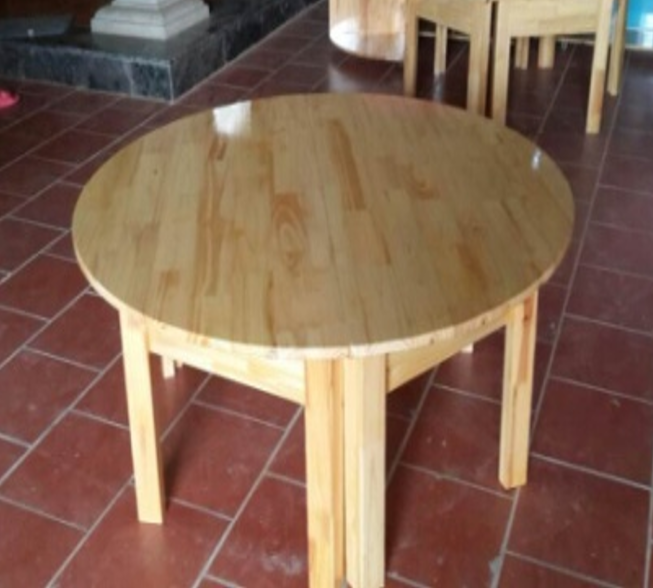 Bàn hình tròn gỗ tự nhiên