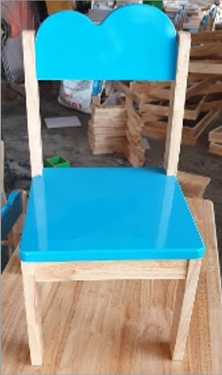 Ghế gỗ sơn màu