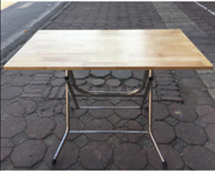 Bàn gỗ Chân inox